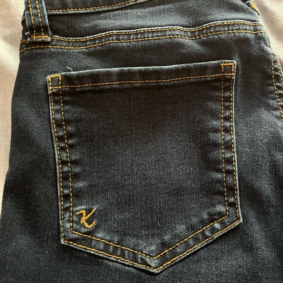 Kut from Kloth Connie Ankle Skinny stretch jeans with raw hem - Picture 5 of 10